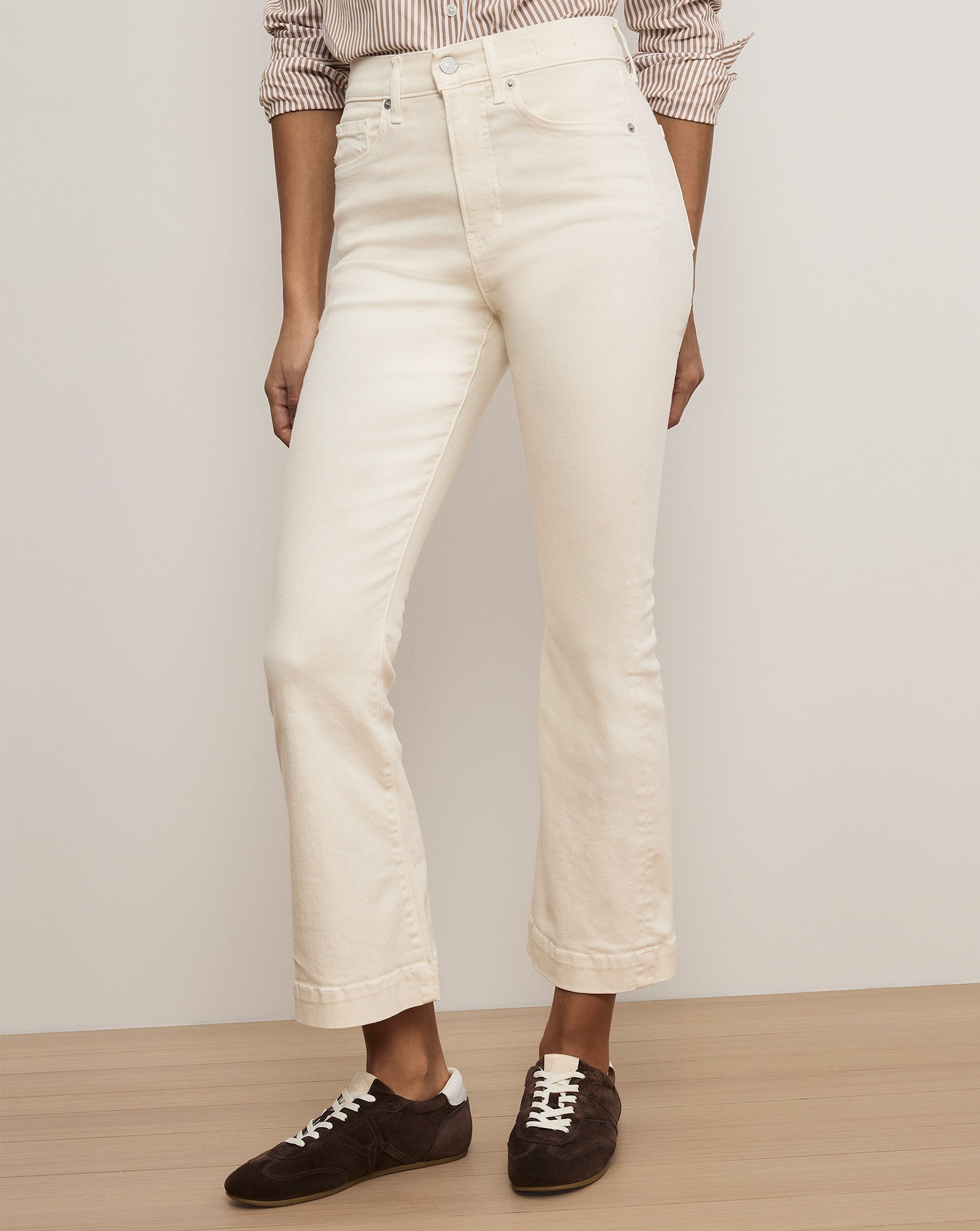 Carson Kick-Flare Jean | Extended