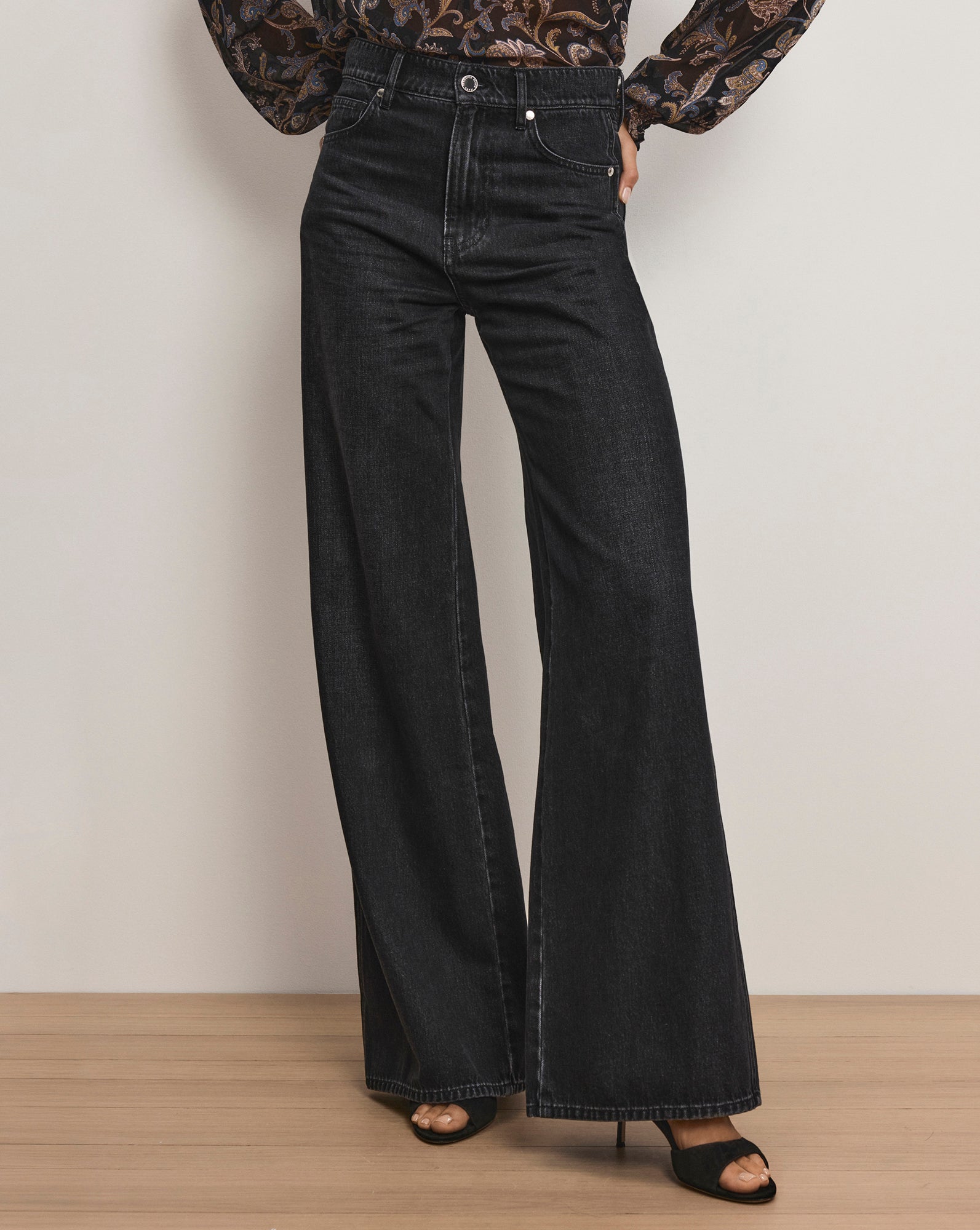 Kasey Wide-Leg Jean