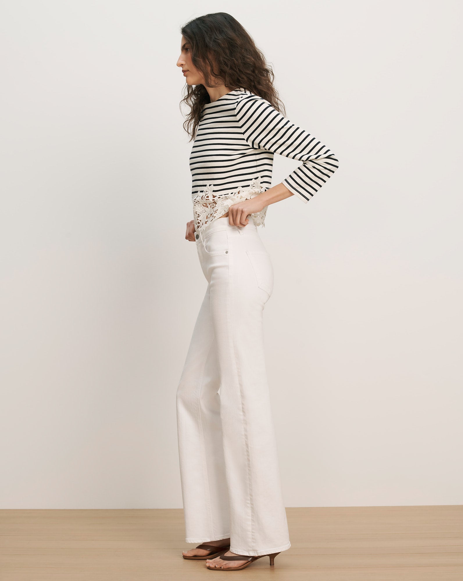 Crosbie Mid-Rise Slim Wide-Leg Jean