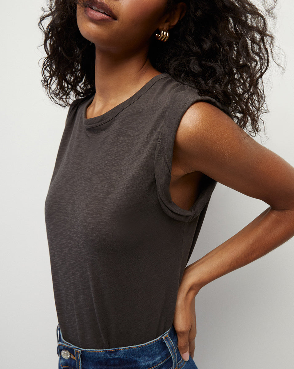 Dree Muscle Tank Top