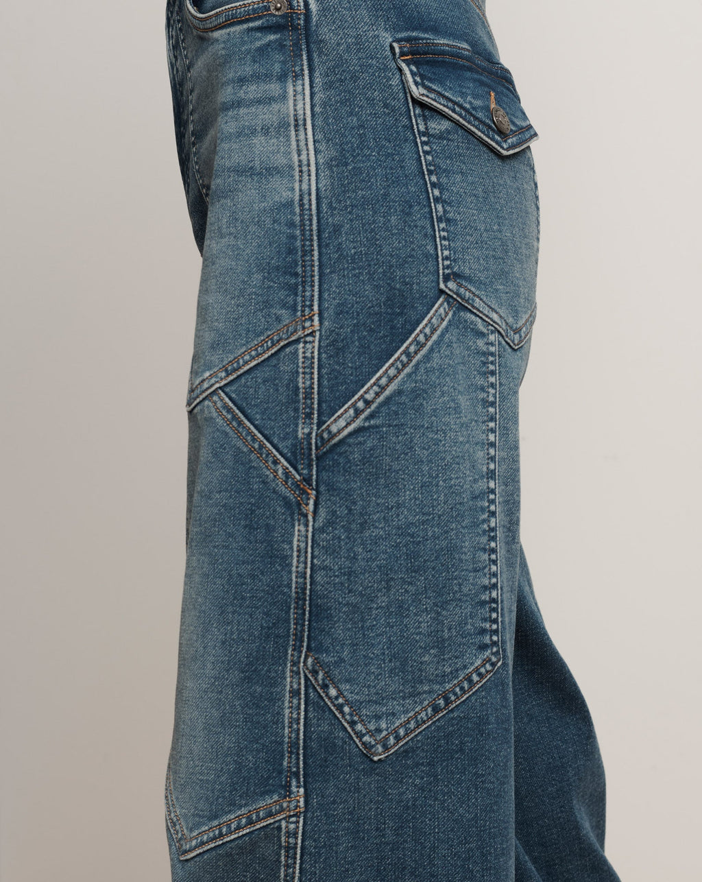 Freddy Wide-Leg Cargo Jean